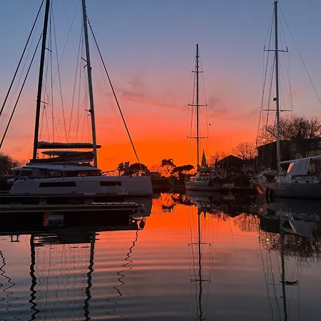 Apartament La Rochelle *